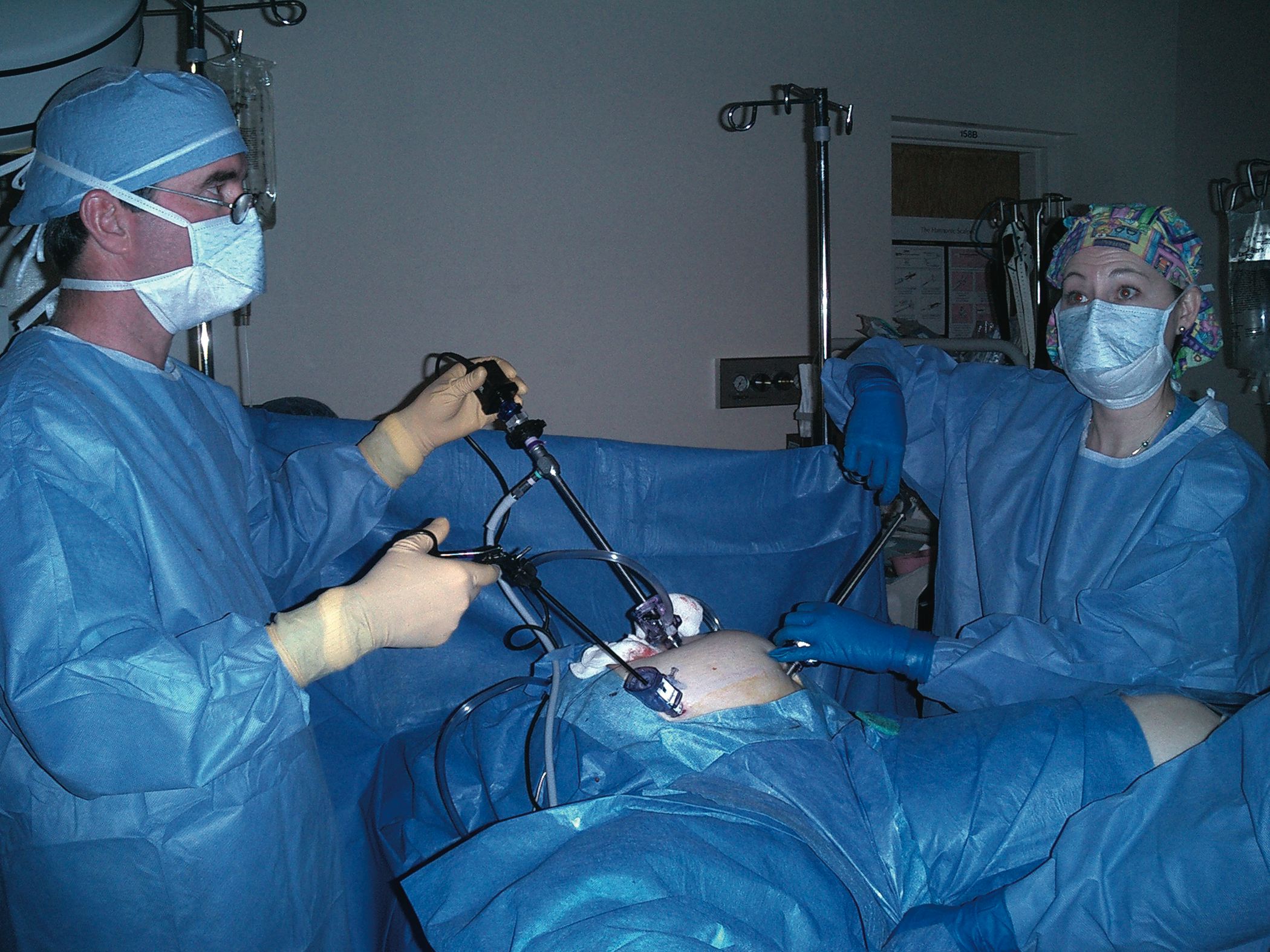 ผ่าตัด…ผ่านกล้อง ตัวช่วยศัลยแพทย์ใต้
